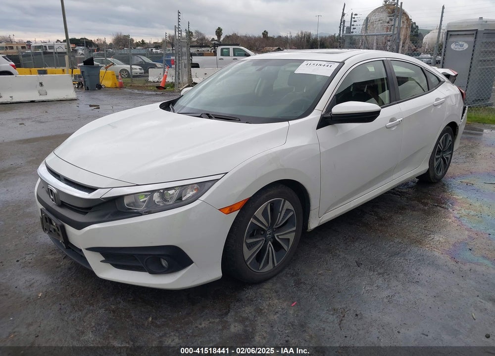 2018 HONDA CIVIC VIN: JHMFC1F73JX028913