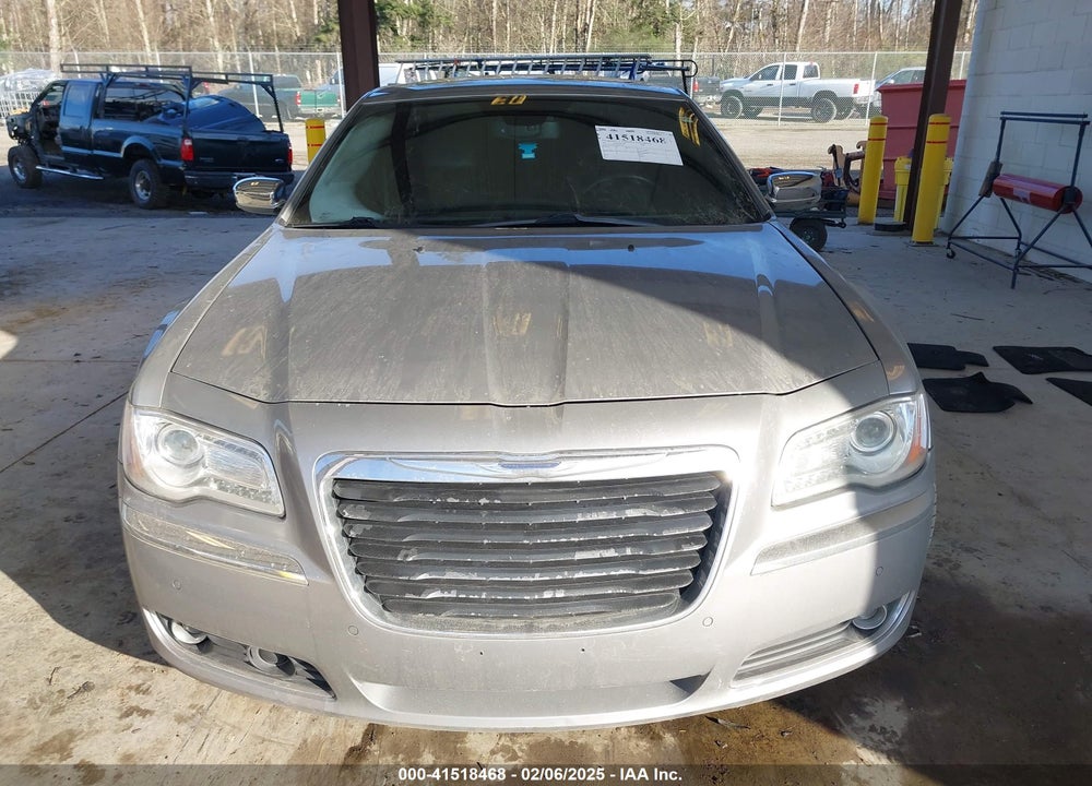 2011 CHRYSLER 300C VIN: 2C3CA6CT5BH531393