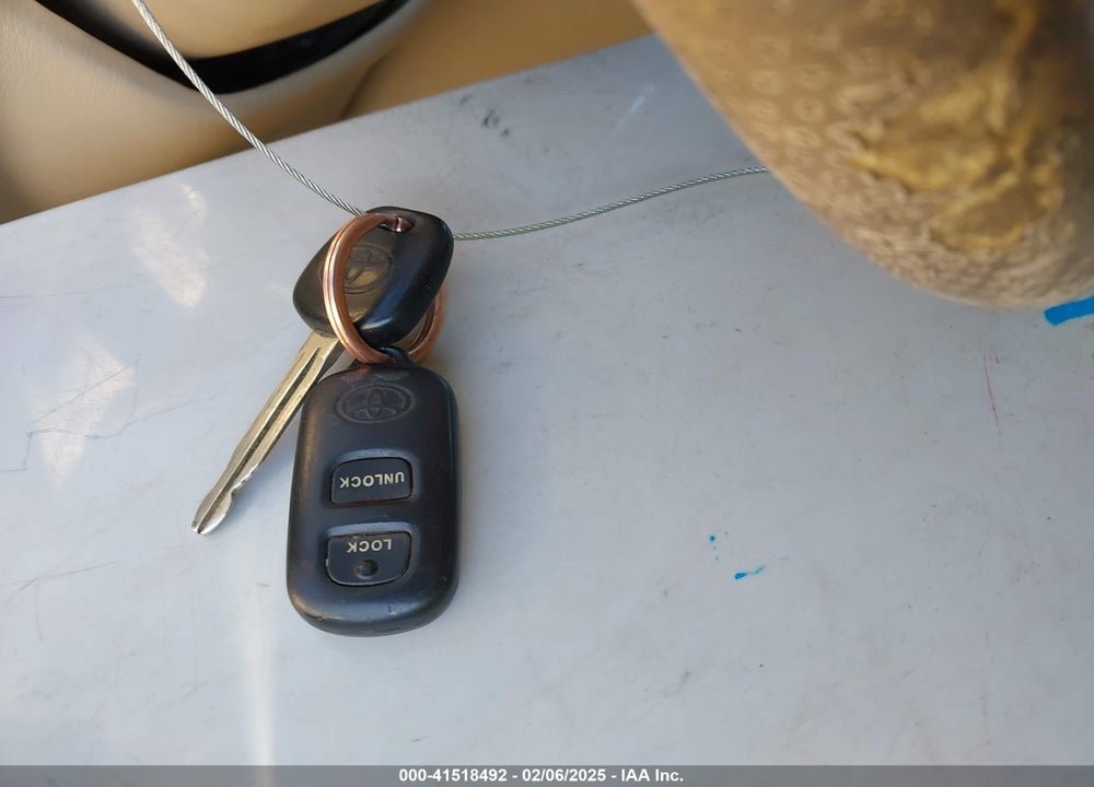 2001 TOYOTA CAMRY SOLARA VIN: 2T1CF28P51C488569