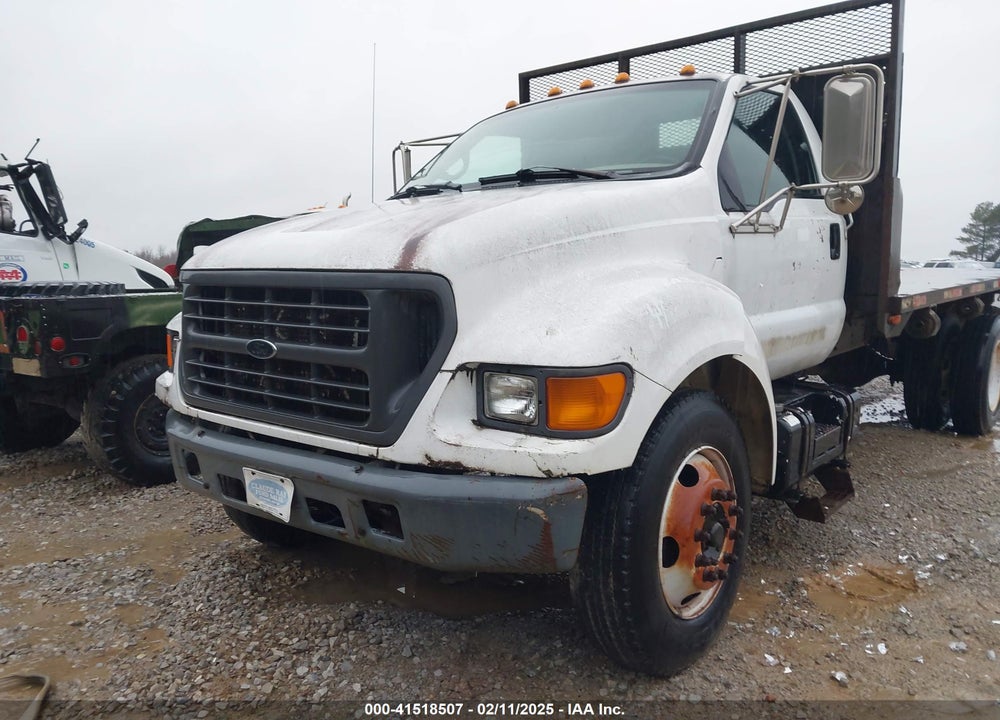 2000 FORD F-650 XL/XLT VIN: 3FDNF6566YMA79568