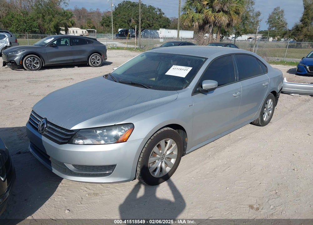 2014 VOLKSWAGEN PASSAT VIN: 1VWAT7A35EC073266