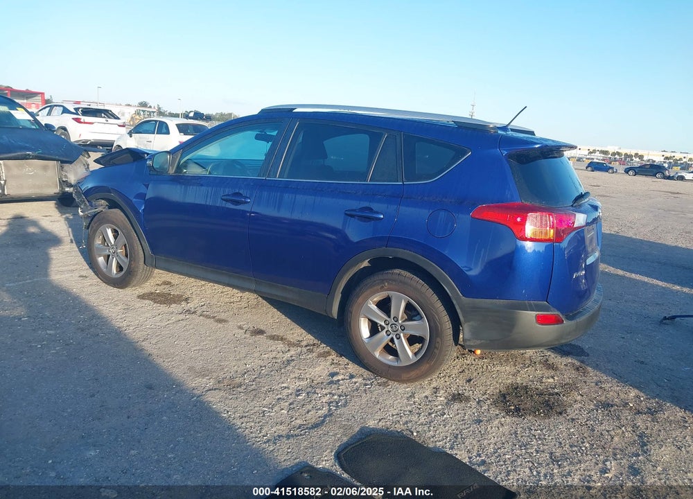 2015 TOYOTA RAV4 XLE VIN: 2T3WFREVXFW214984