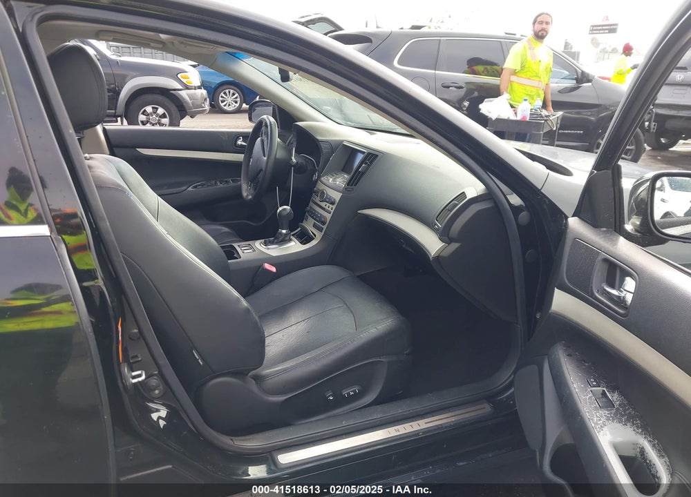 2008 INFINITI G35 VIN: JNKBV61E48M211437