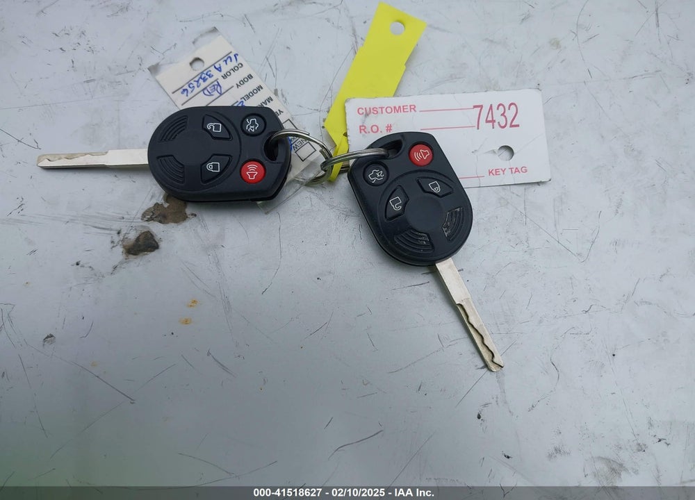2018 FORD ESCAPE SEL VIN: 1FMCU9HD7JUA33256