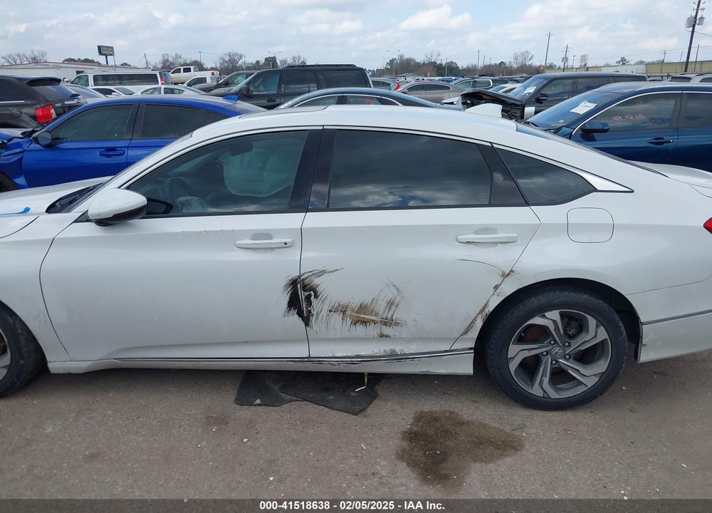 2019 HONDA ACCORD VIN: 1HGCV1F5XKA132222