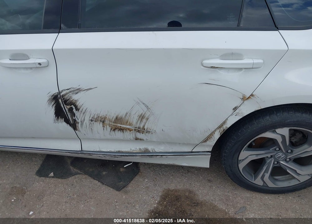 2019 HONDA ACCORD VIN: 1HGCV1F5XKA132222