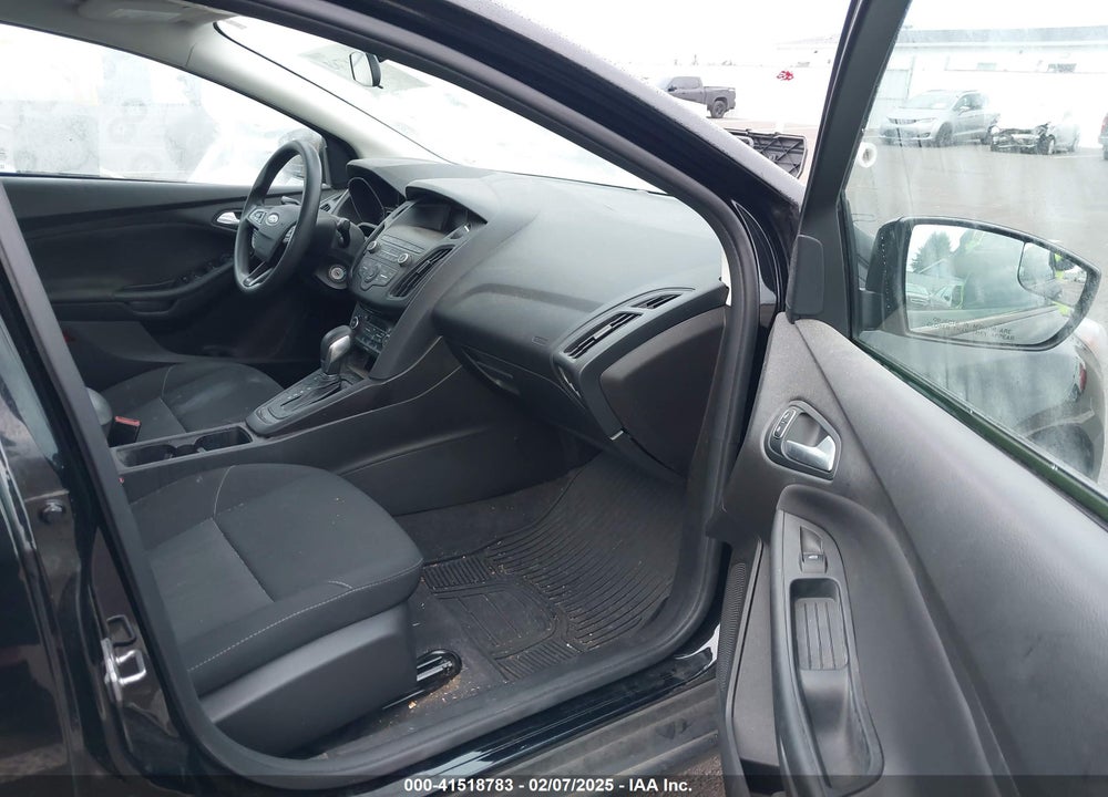 2018 FORD FOCUS VIN: 1FADP3FE9JL271534