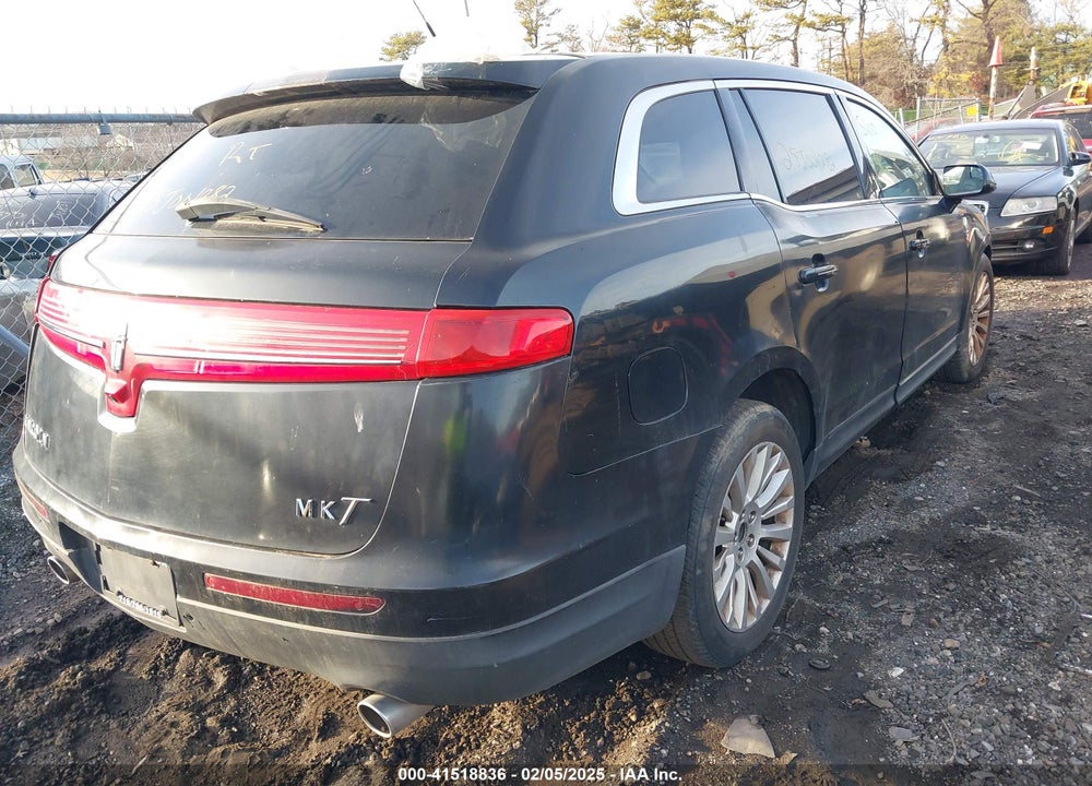 2012 LINCOLN MKT VIN: 2LMHJ5FRXCBL54579