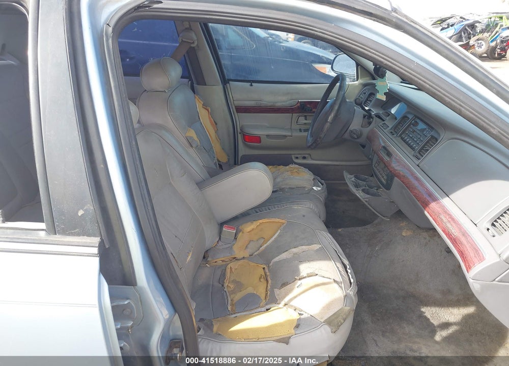 2001 MERCURY GRAND MARQUIS VIN: 2MEFM75W61X713989