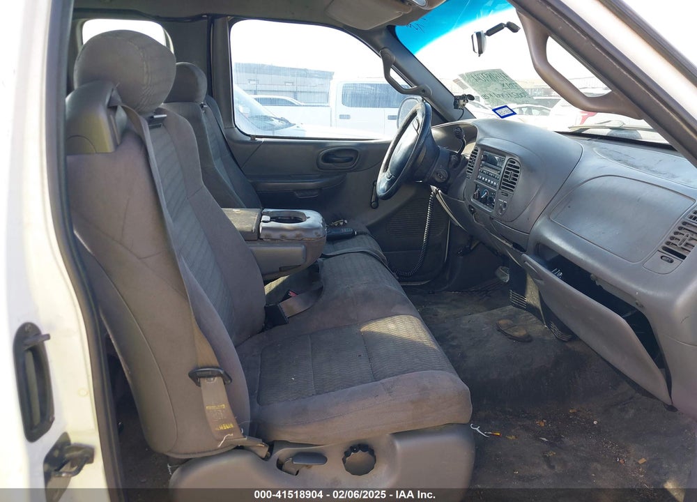 2002 FORD F-150 XL/XLT VIN: 1FTRX07262KB49014