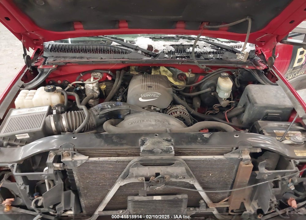 2002 CHEVROLET SILVERADO 1500 LS VIN: 2GCEK19T221128475