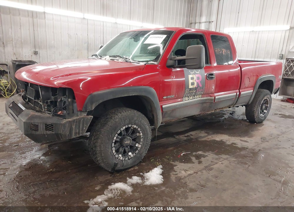 2002 CHEVROLET SILVERADO 1500 LS VIN: 2GCEK19T221128475