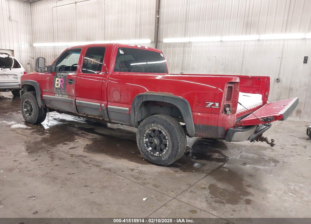 2002 CHEVROLET SILVERADO 1500 LS VIN: 2GCEK19T221128475
