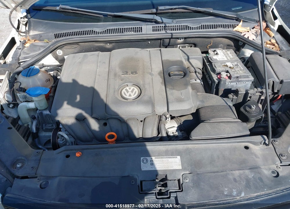 2011 VOLKSWAGEN JETTA VIN: 3VWDX7AJ2BM088849