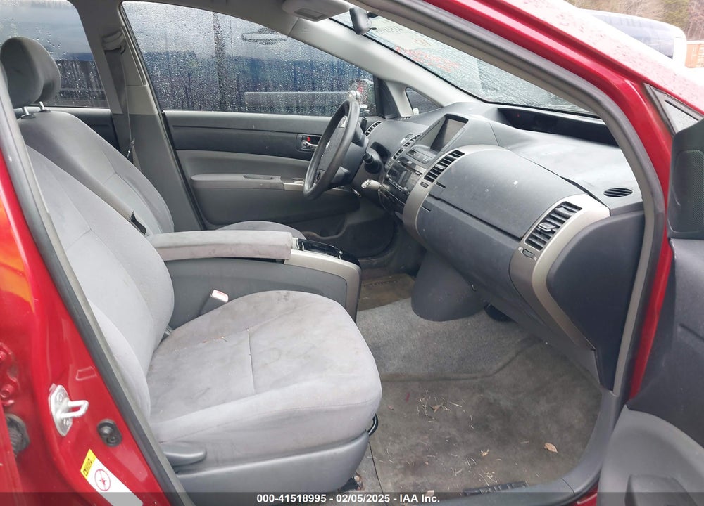 2008 TOYOTA PRIUS VIN: JTDKB20UX83300270
