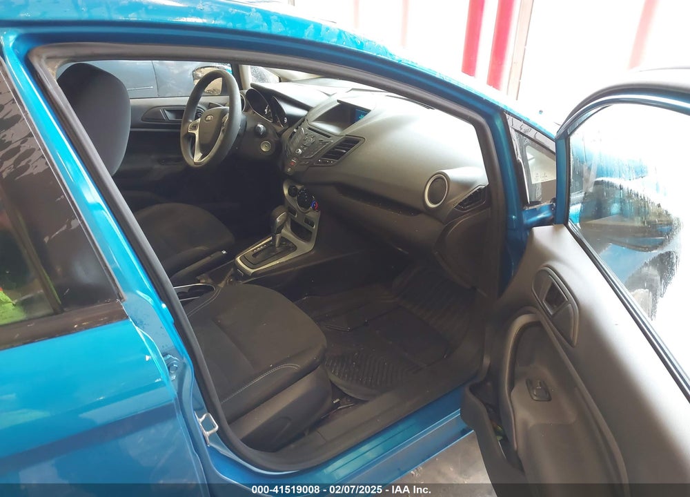 2017 FORD FIESTA VIN: 3FADP4BJ5HM104010