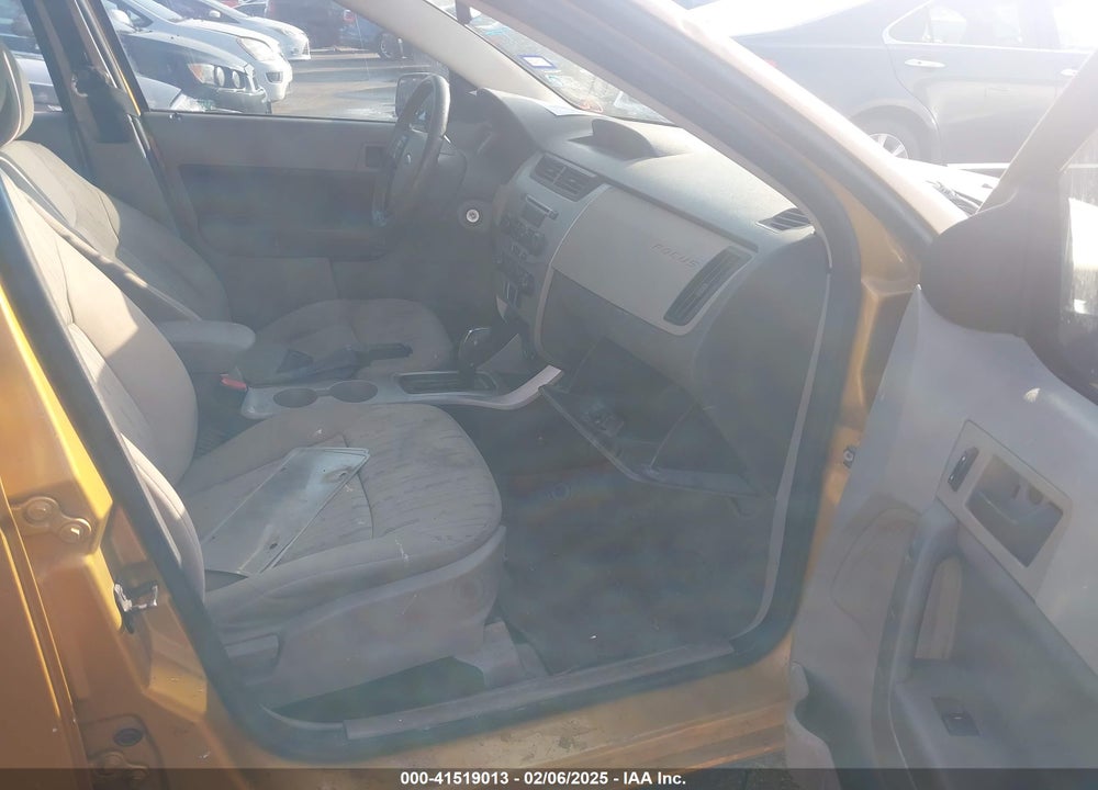 2009 FORD FOCUS SE VIN: 1FAHP35NX9W120800