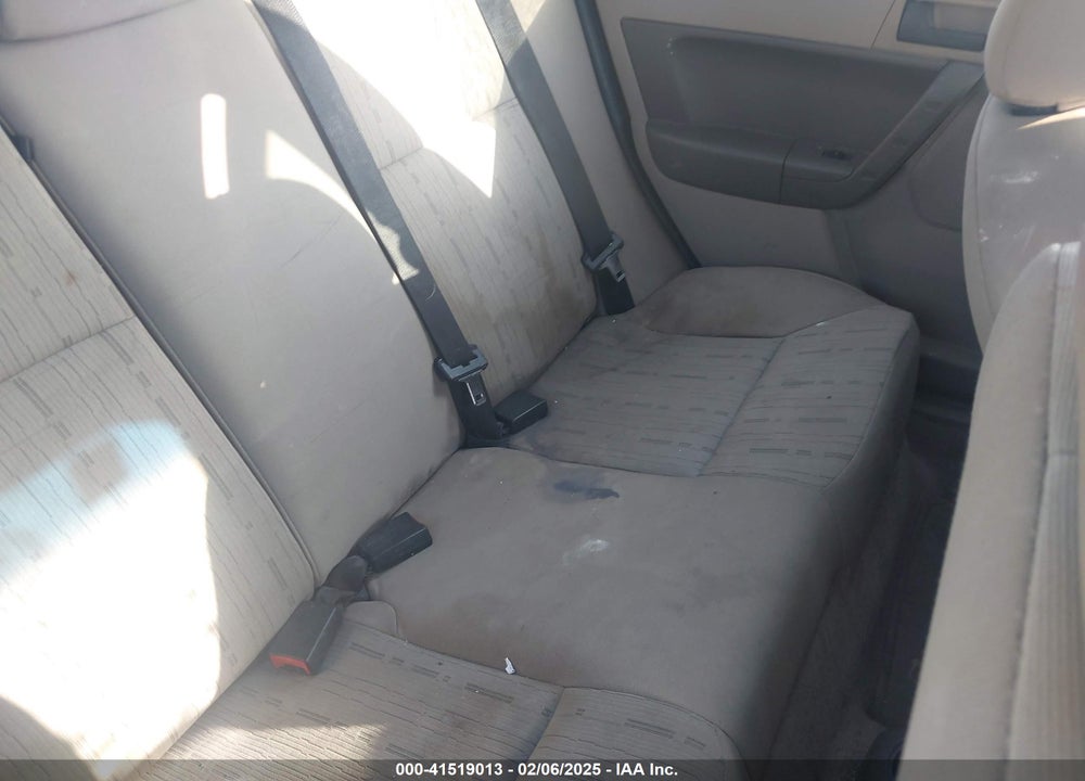 2009 FORD FOCUS SE VIN: 1FAHP35NX9W120800