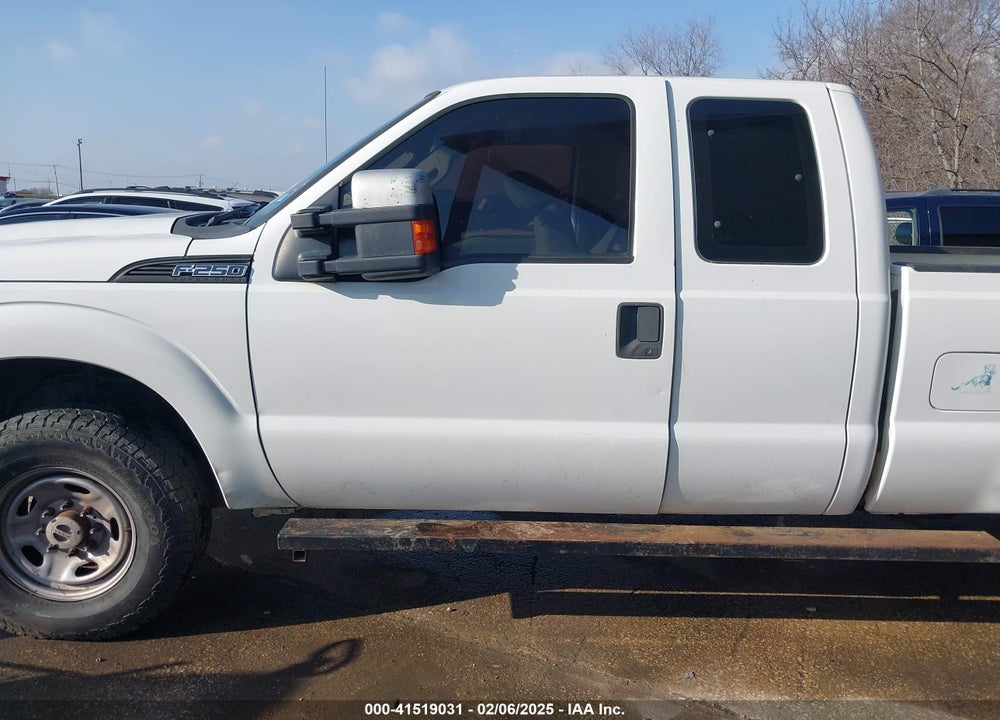 2011 FORD F-250 XL VIN: 1FT7X2B60BEB58870