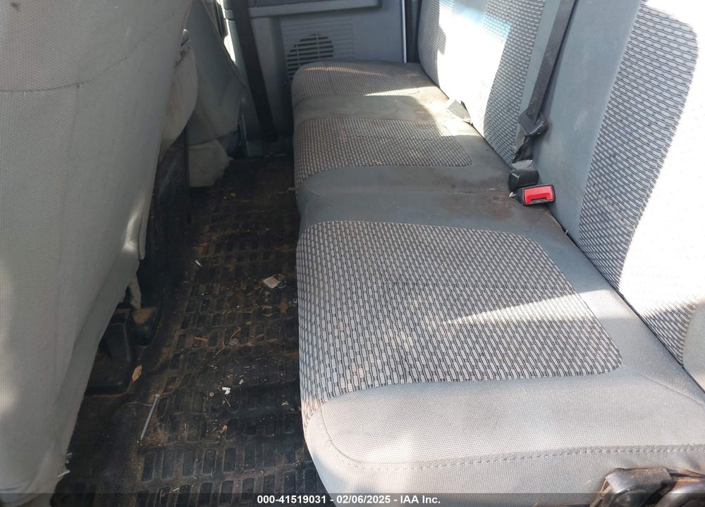 2011 FORD F-250 XL VIN: 1FT7X2B60BEB58870