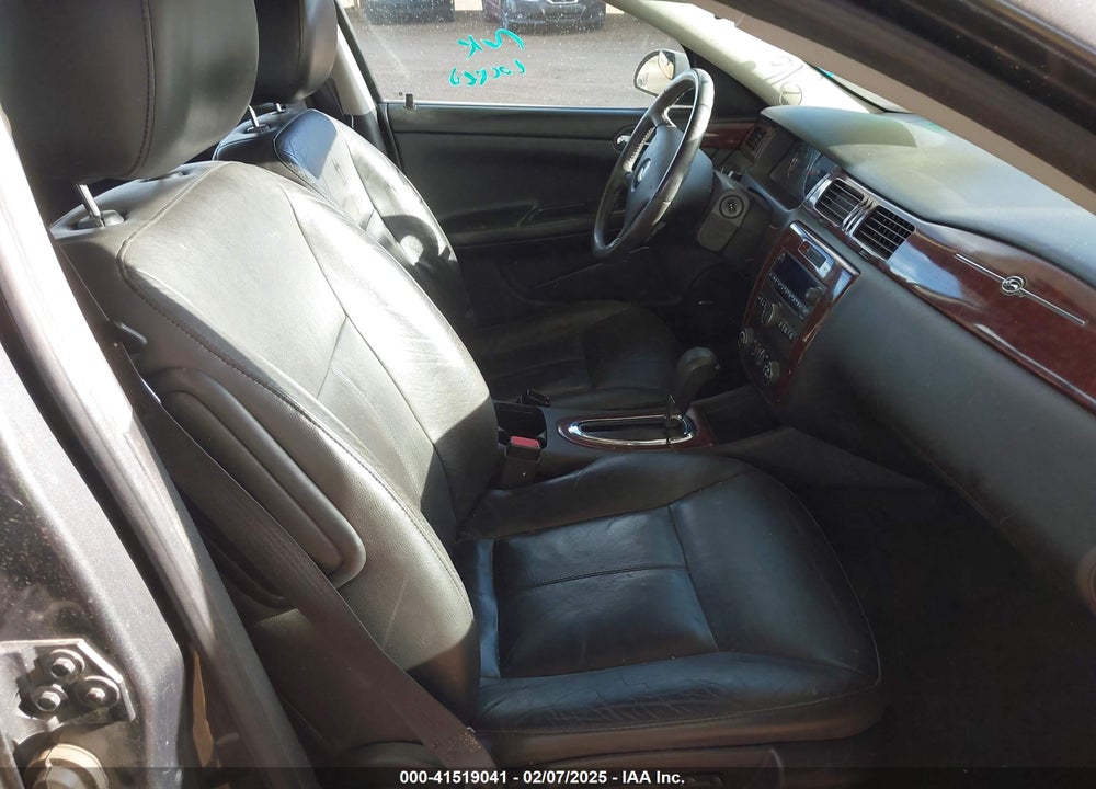 2010 CHEVROLET IMPALA LTZ VIN: 2G1WC5EM9A1161830
