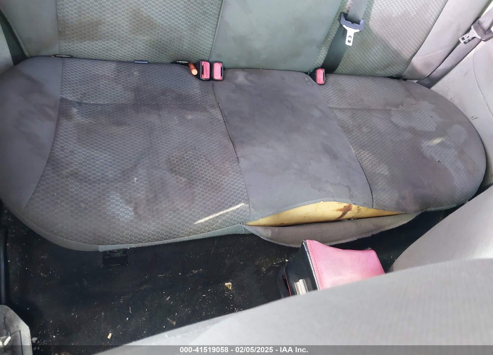 2007 FORD FOCUS VIN: 1FAFP31NX7W157582