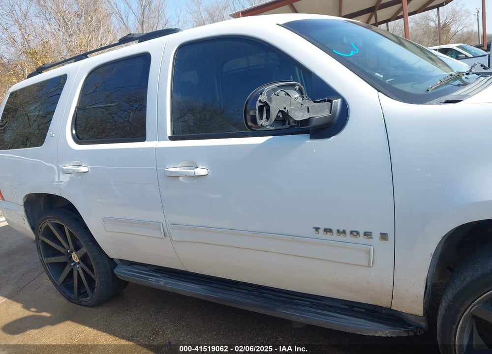 2009 CHEVROLET TAHOE LT1 VIN: 1GNFK23089R236584
