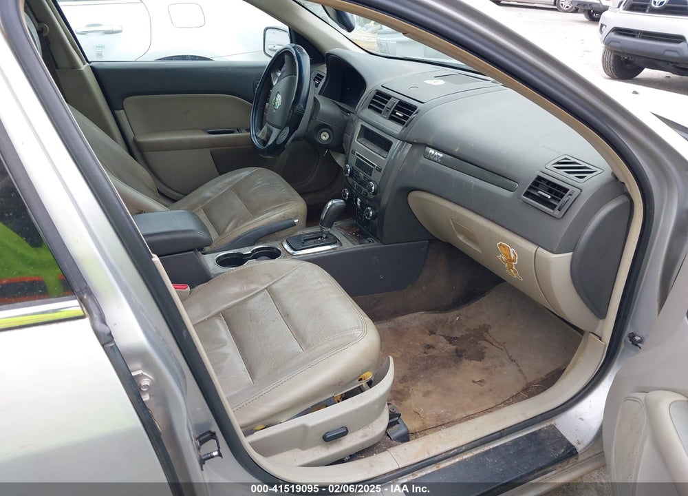 2010 FORD FUSION VIN: 3FAHP0JG2AR273006