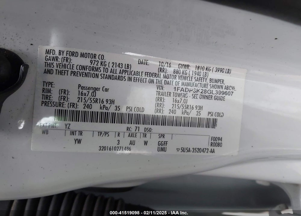 2016 FORD FOCUS VIN: 1FADP3K28GL399607