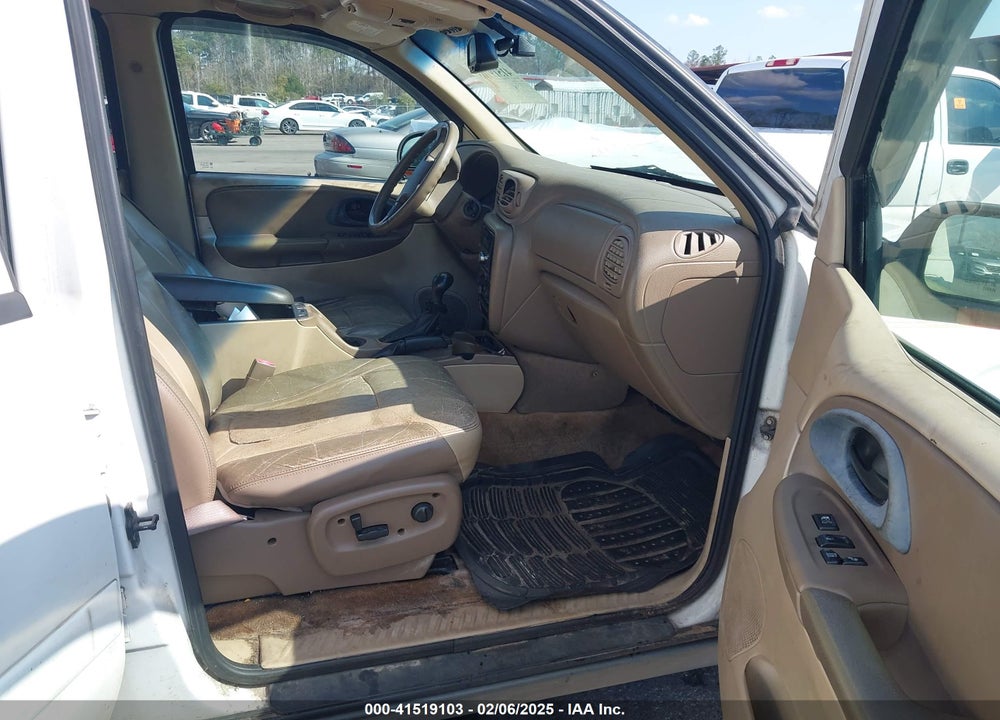 2004 CHEVROLET TRAILBLAZER EXT LT VIN: 1GNES16SX46111065