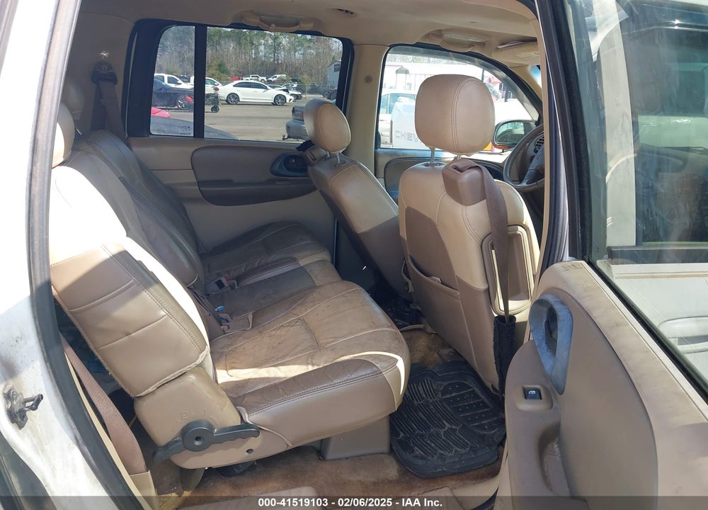 2004 CHEVROLET TRAILBLAZER EXT LT VIN: 1GNES16SX46111065