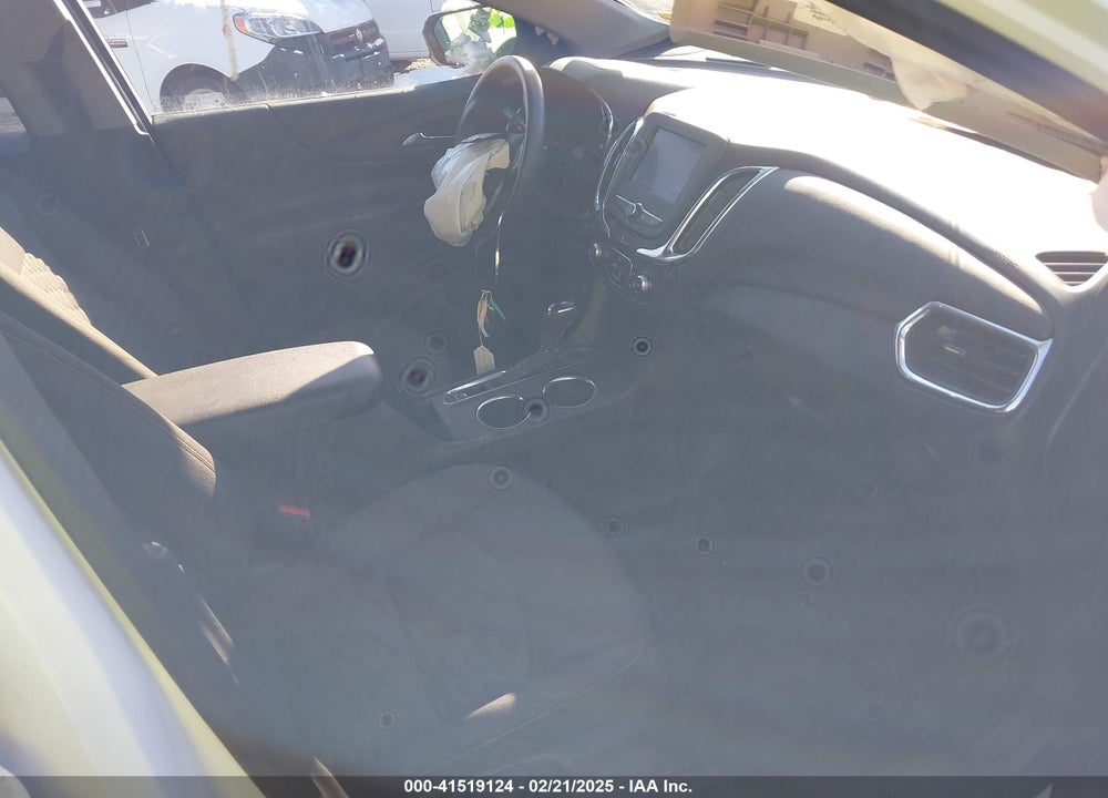 2020 CHEVROLET EQUINOX VIN: 2GNAXTEV6L6257804