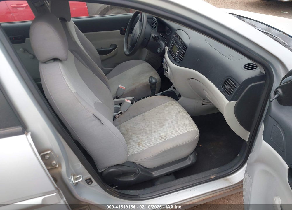 2009 HYUNDAI ACCENT GLS VIN: KMHCN46C49U299601