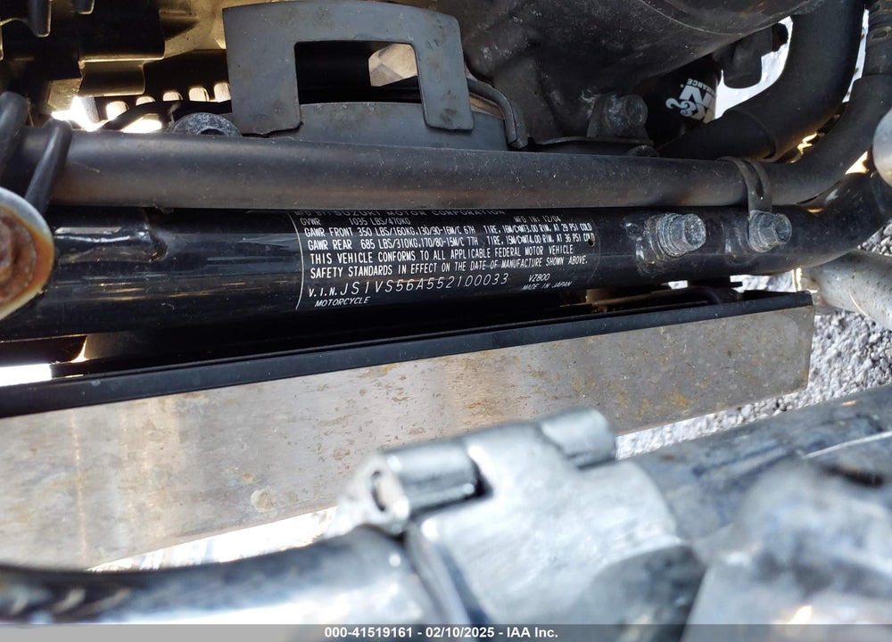 2005 SUZUKI M50 BK5 VIN: JS1VS56A552100033