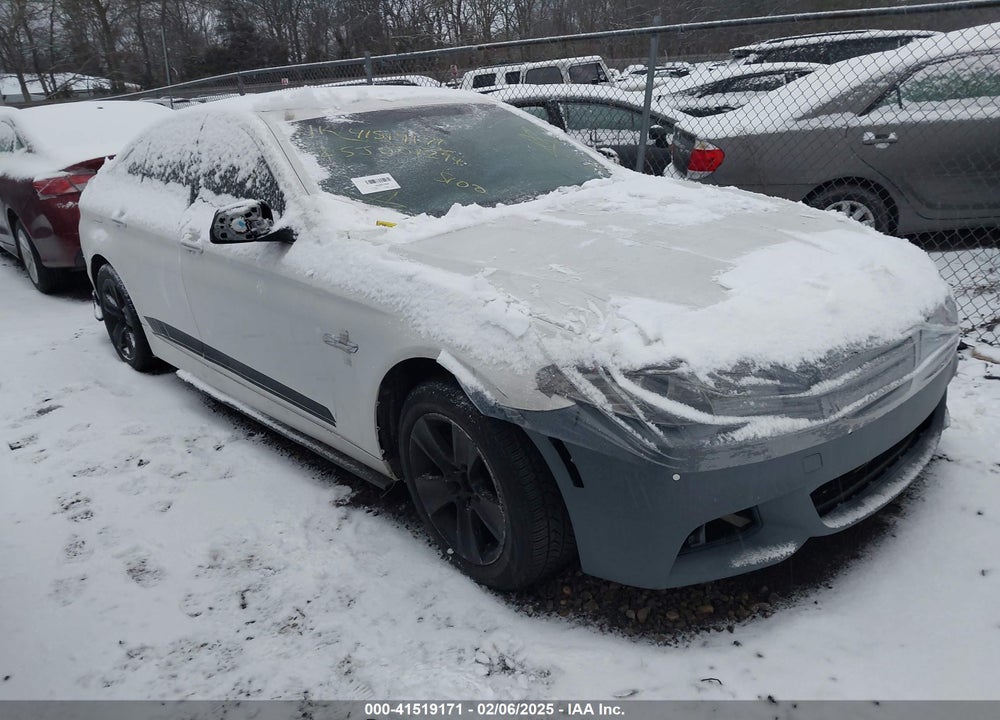 2011 BMW 528I VIN: WBAFR1C55BC750568