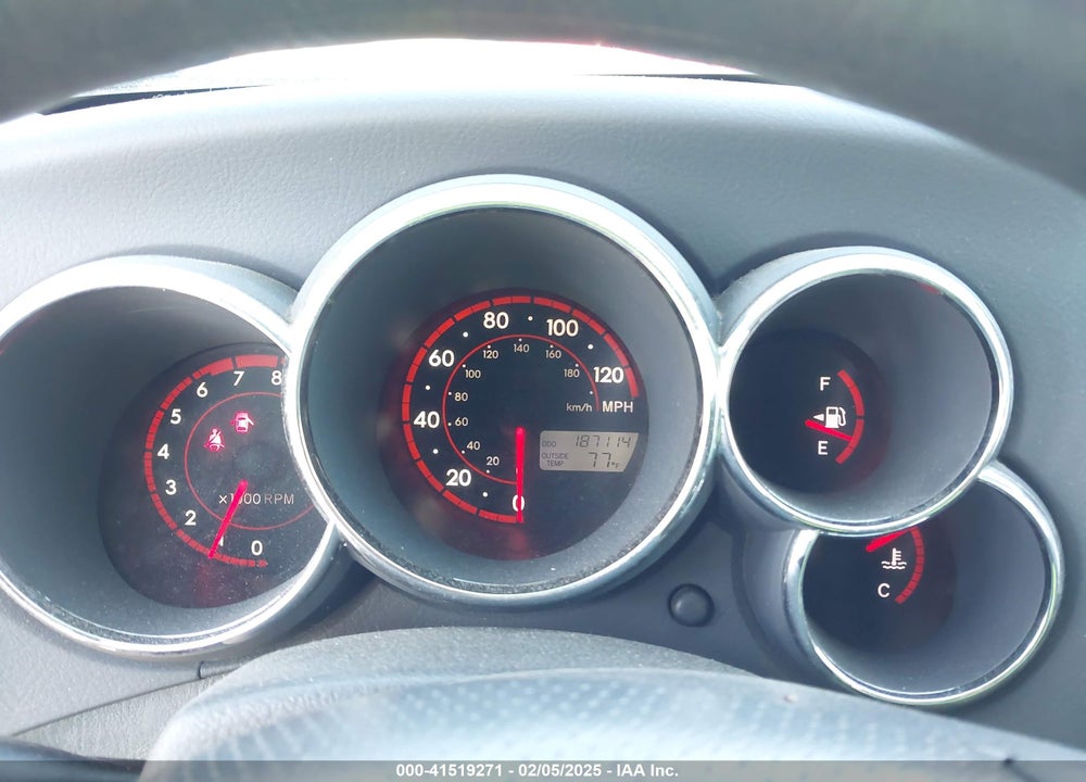 2005 PONTIAC VIBE VIN: 5Y2SL63805Z480659