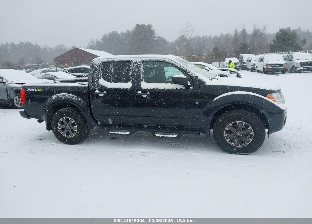 2018 NISSAN FRONTIER VIN: 1N6AD0EV8JN716420