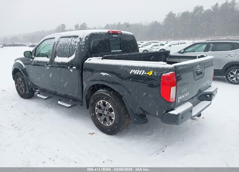 2018 NISSAN FRONTIER VIN: 1N6AD0EV8JN716420
