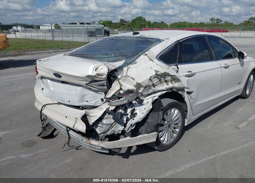 2014 FORD FUSION ENERGI VIN: 3FA6P0SU0ER149155