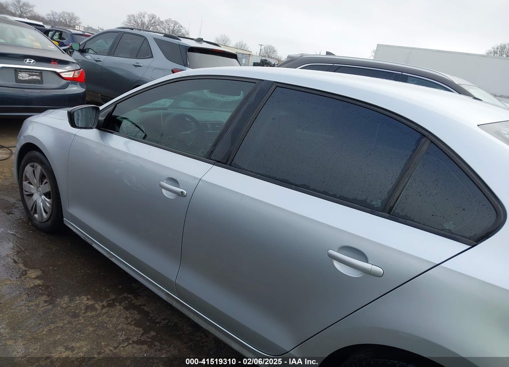 2013 VOLKSWAGEN JETTA VIN: 3VW2K7AJ3DM212510