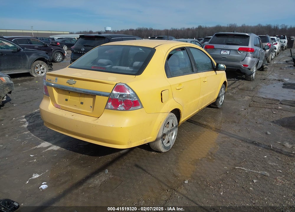 2011 CHEVROLET AVEO 1LT VIN: KL1TD5DE5BB165903