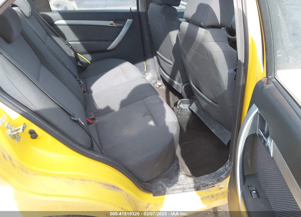 2011 CHEVROLET AVEO 1LT VIN: KL1TD5DE5BB165903