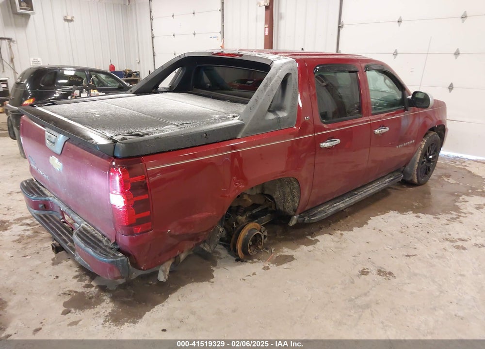 2007 CHEVROLET AVALANCHE 1500 LS VIN: 3GNFK12387G130588