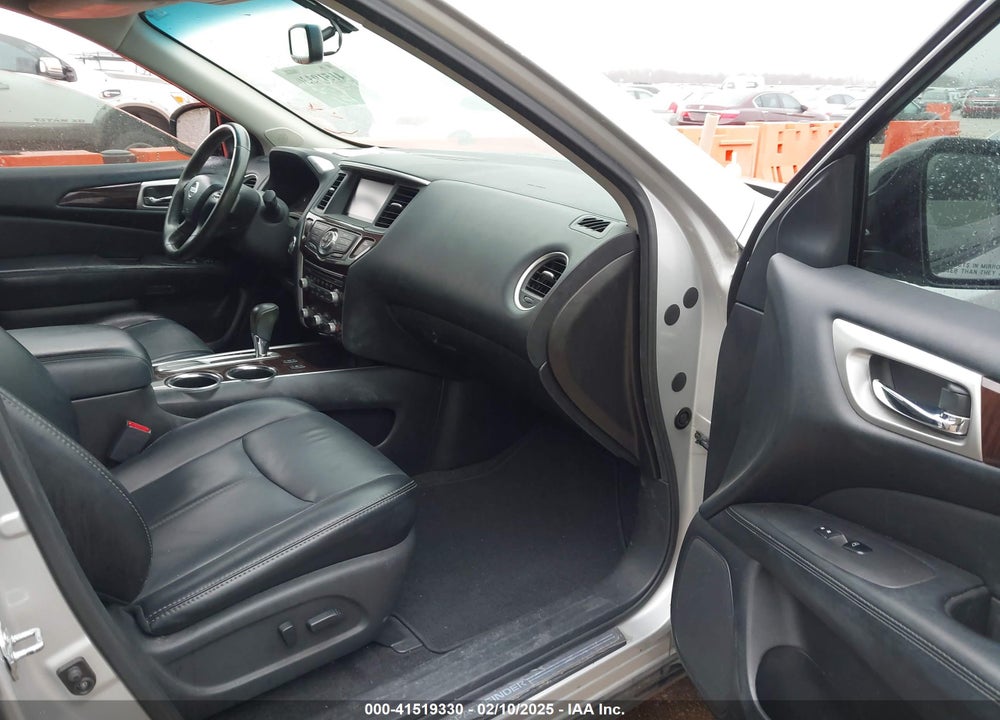 2014 NISSAN PATHFINDER SL VIN: 5N1AR2MN6EC732789