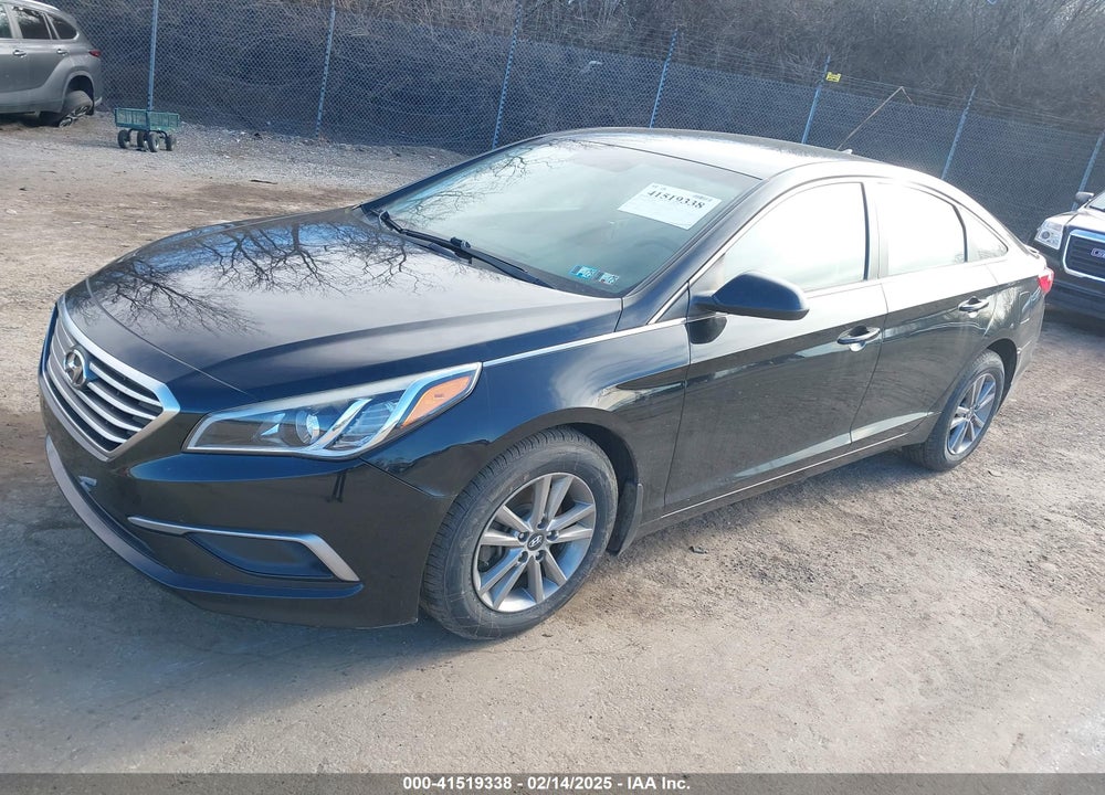 2016 HYUNDAI SONATA SE VIN: 5NPE24AF4GH291044