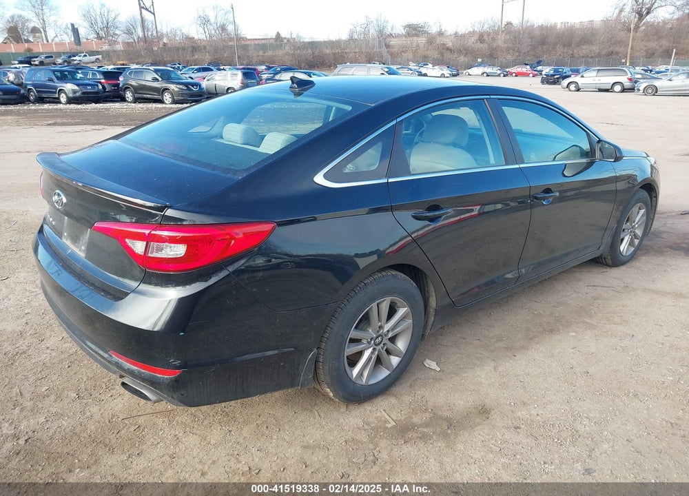 2016 HYUNDAI SONATA SE VIN: 5NPE24AF4GH291044