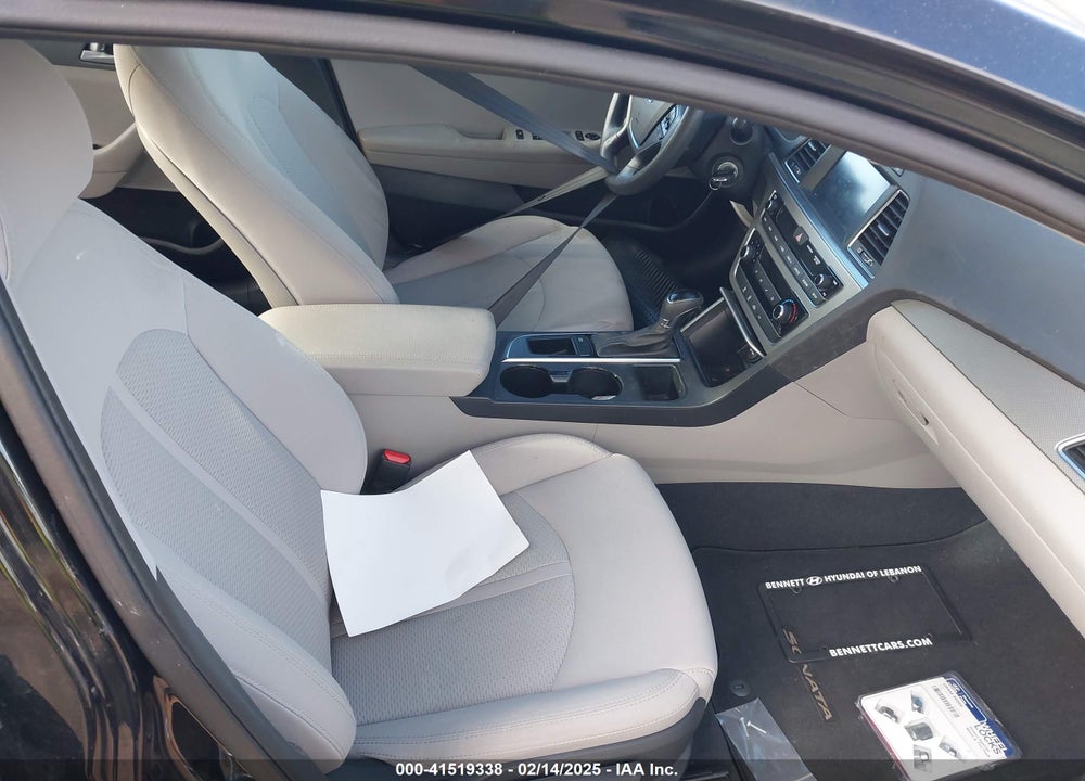 2016 HYUNDAI SONATA SE VIN: 5NPE24AF4GH291044