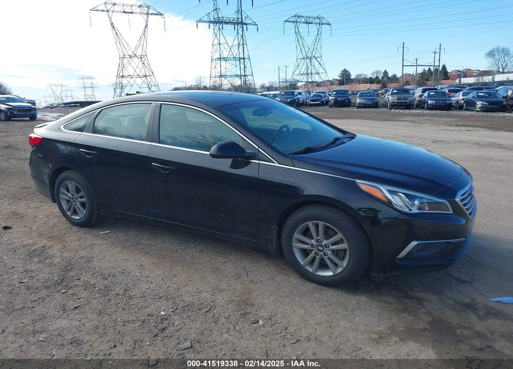 2016 HYUNDAI SONATA SE VIN: 5NPE24AF4GH291044