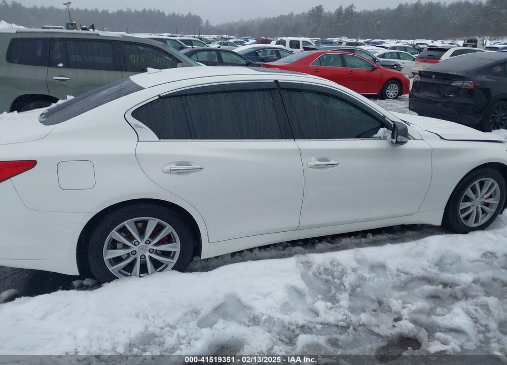 2015 INFINITI Q50 PREMIUM VIN: JN1BV7AR1FM392376