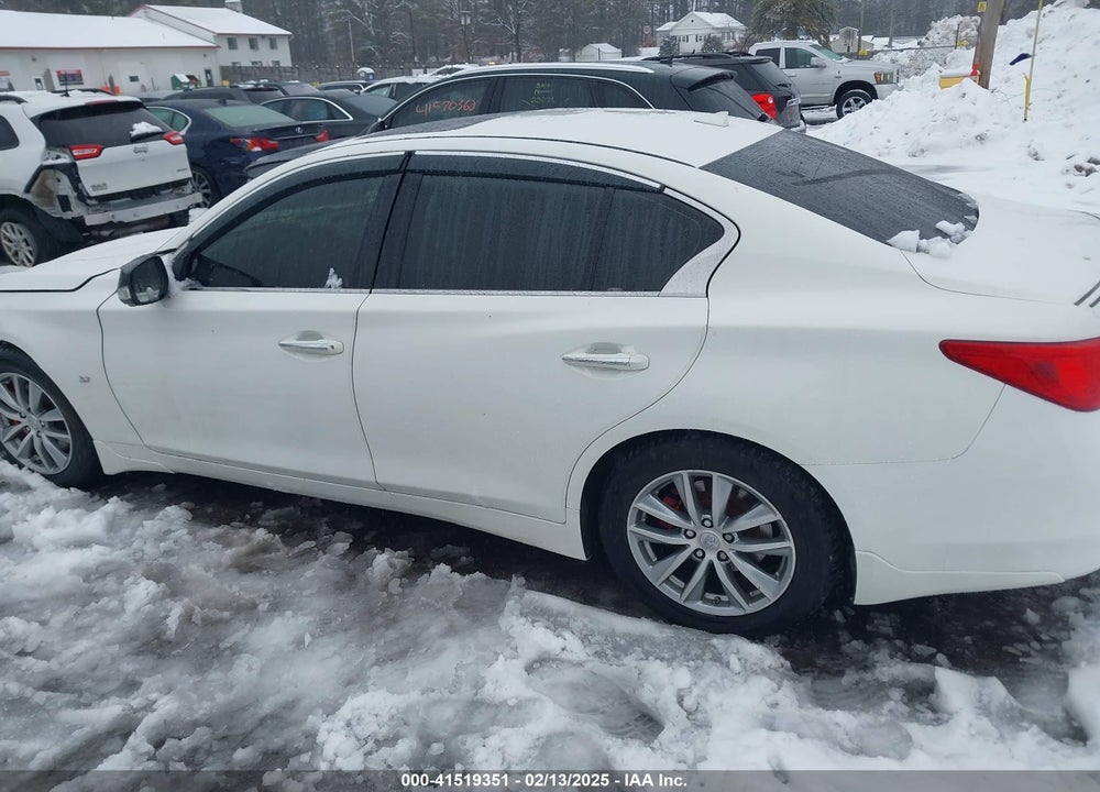 2015 INFINITI Q50 PREMIUM VIN: JN1BV7AR1FM392376